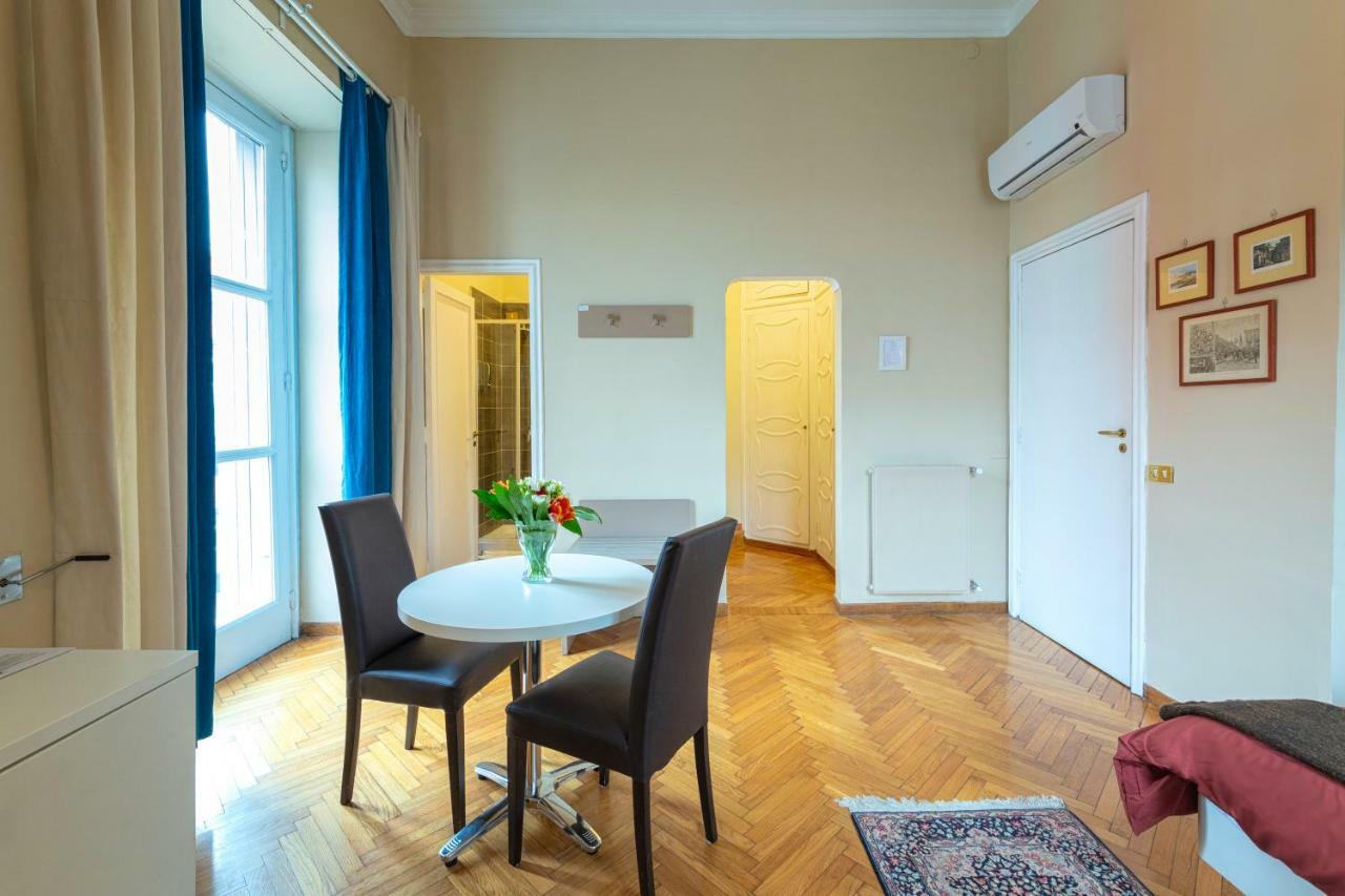 Il Ventre Di Napoli " Costantinopoli" Hotell Exteriör bild
