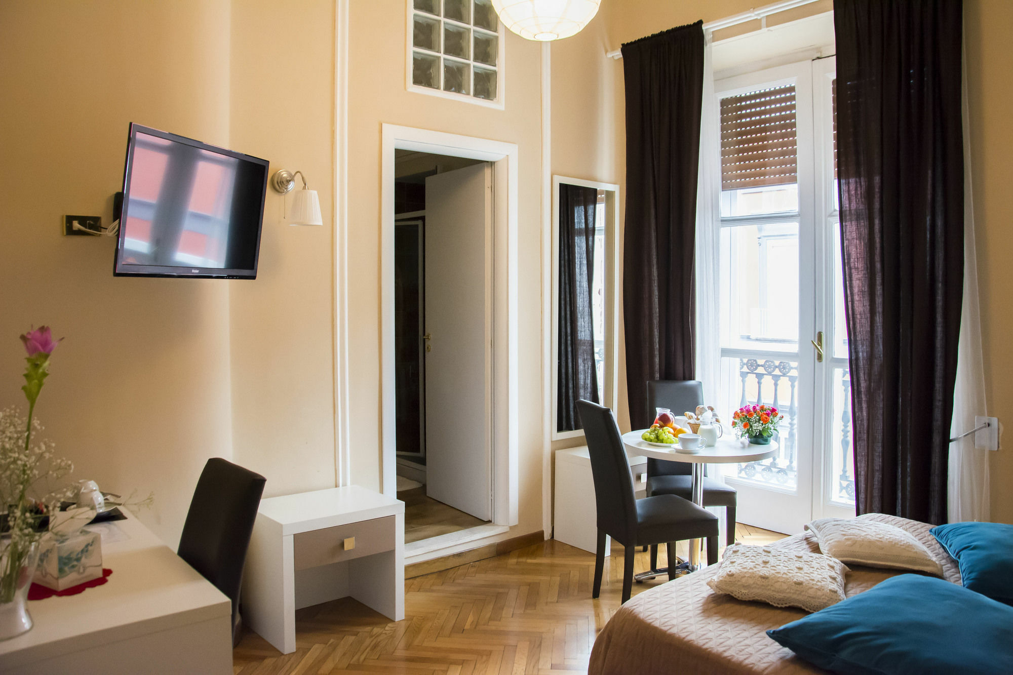 Il Ventre Di Napoli " Costantinopoli" Hotell Exteriör bild